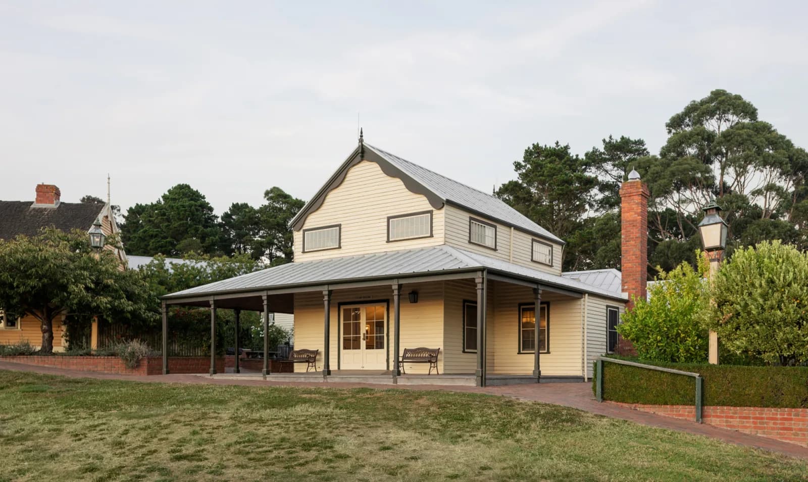 A two-story building with a distinctive architectural style representing Sovereign Hill Hotel Court house
