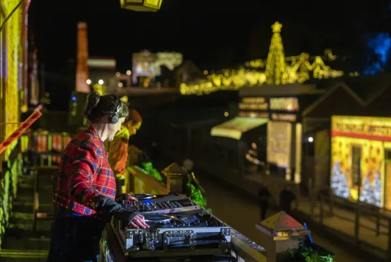 Woman dj at Late Night Wonderlights