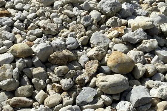 Quartz Rock Crushing Demonstration